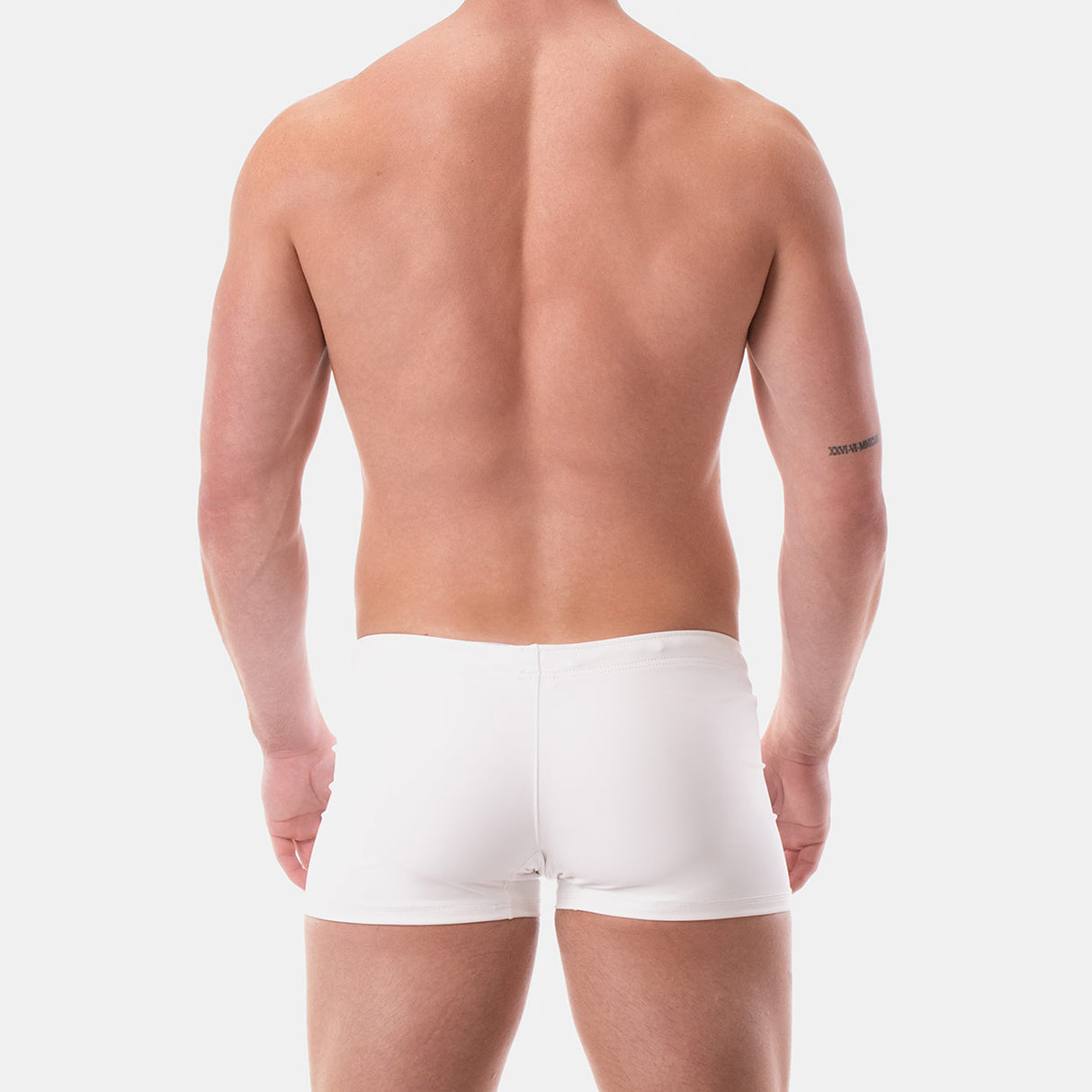 Barcode Berlin Short Brady White