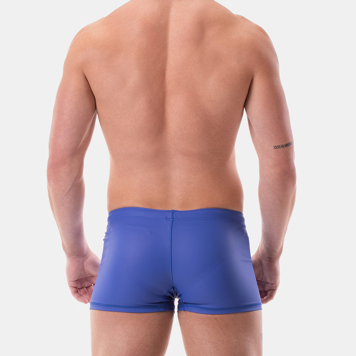 Barcode Berlin Short Brady Royal