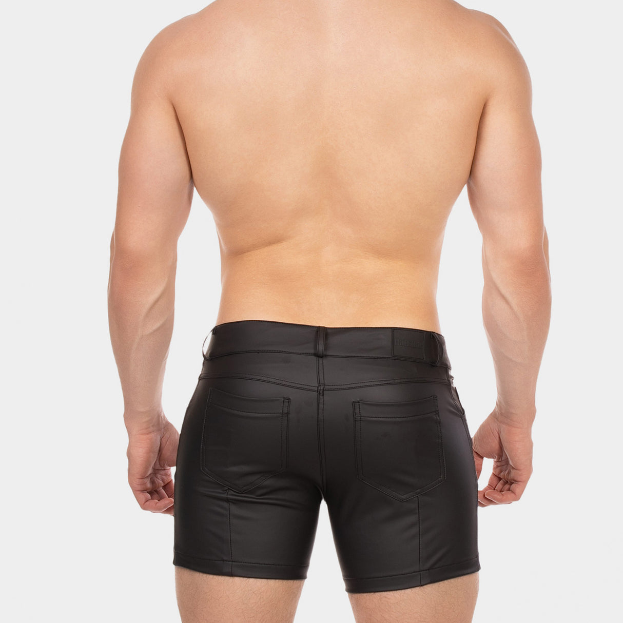 Barcode Berlin Short Harper Black
