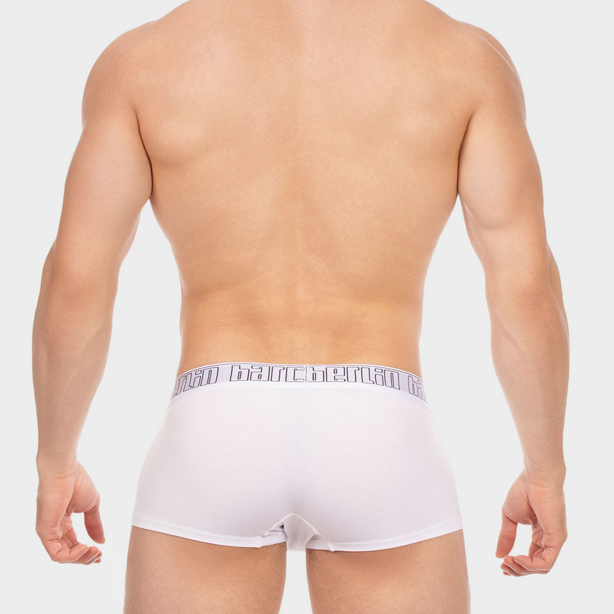 Barcode Berlin Boxer Revaz White