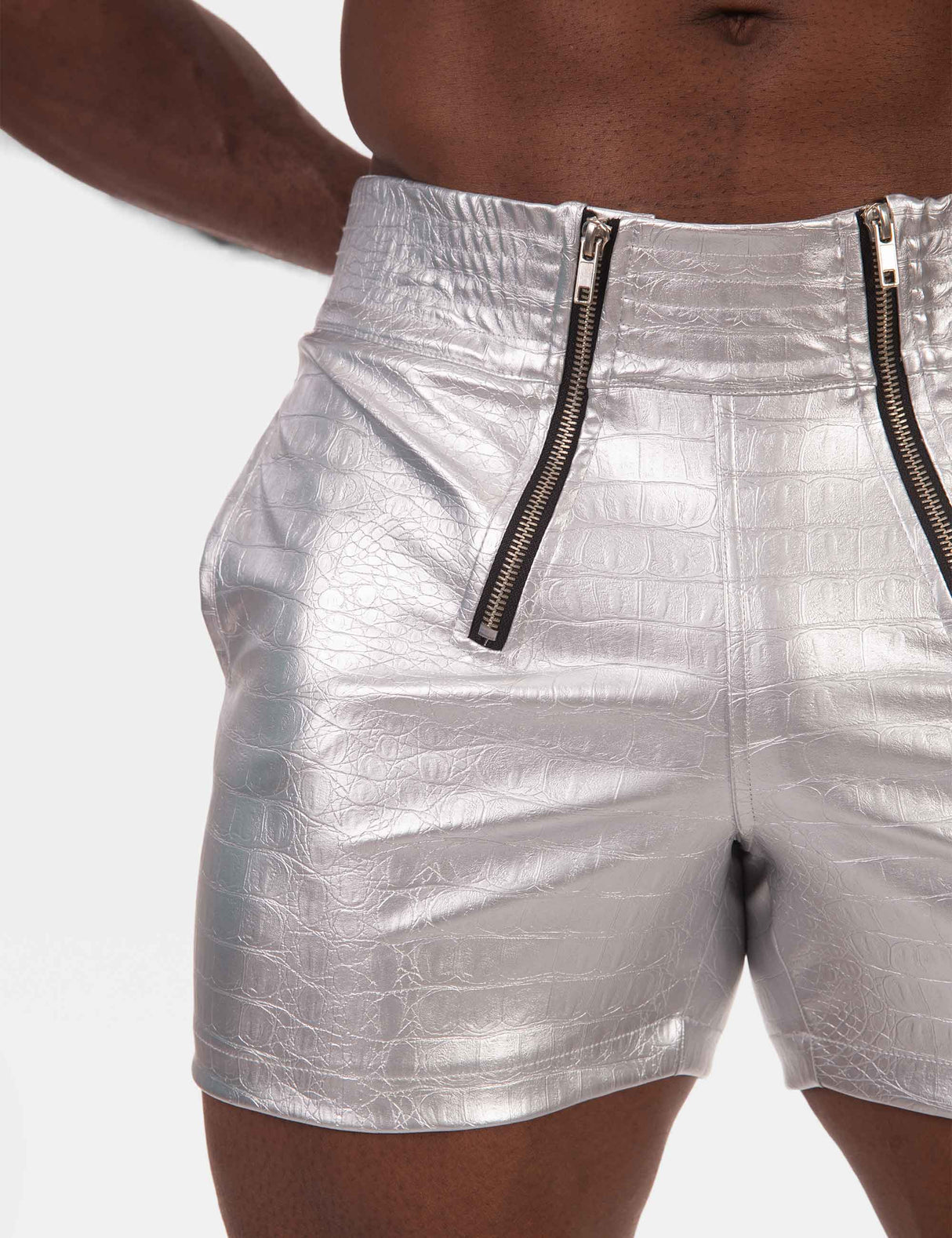 Barcode Berlin Short Aligo Silver