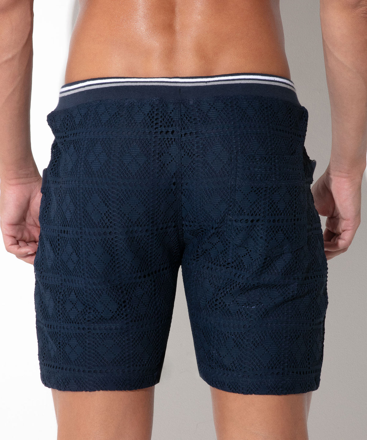 Code 22 Graphic Lace Short Navy