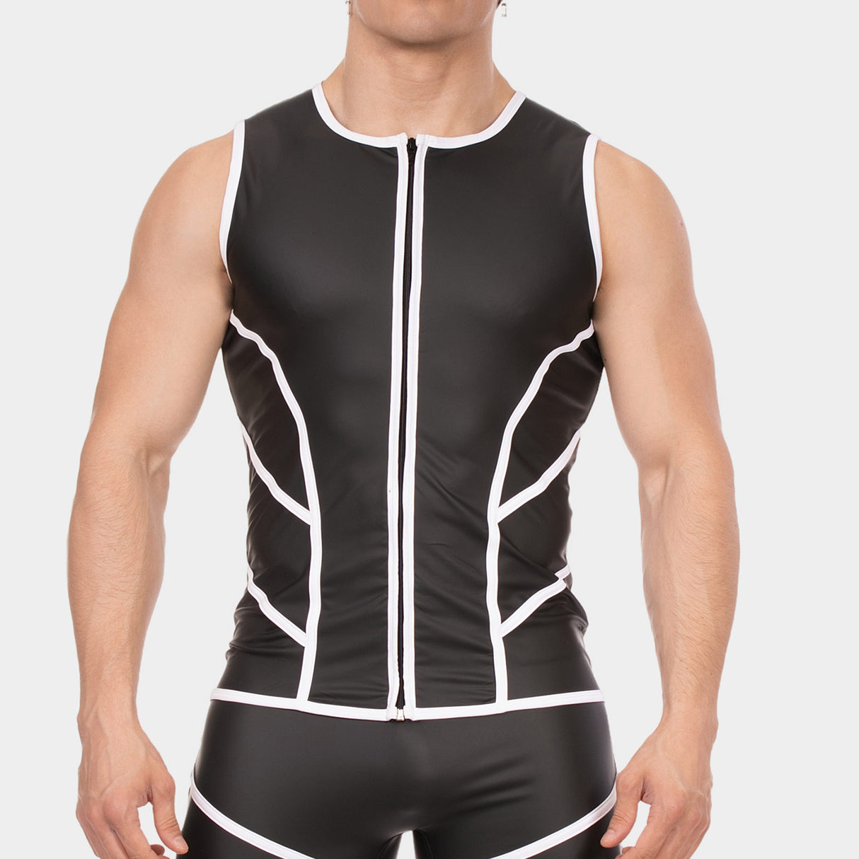 Barcode Berlin Vest Robin Black White