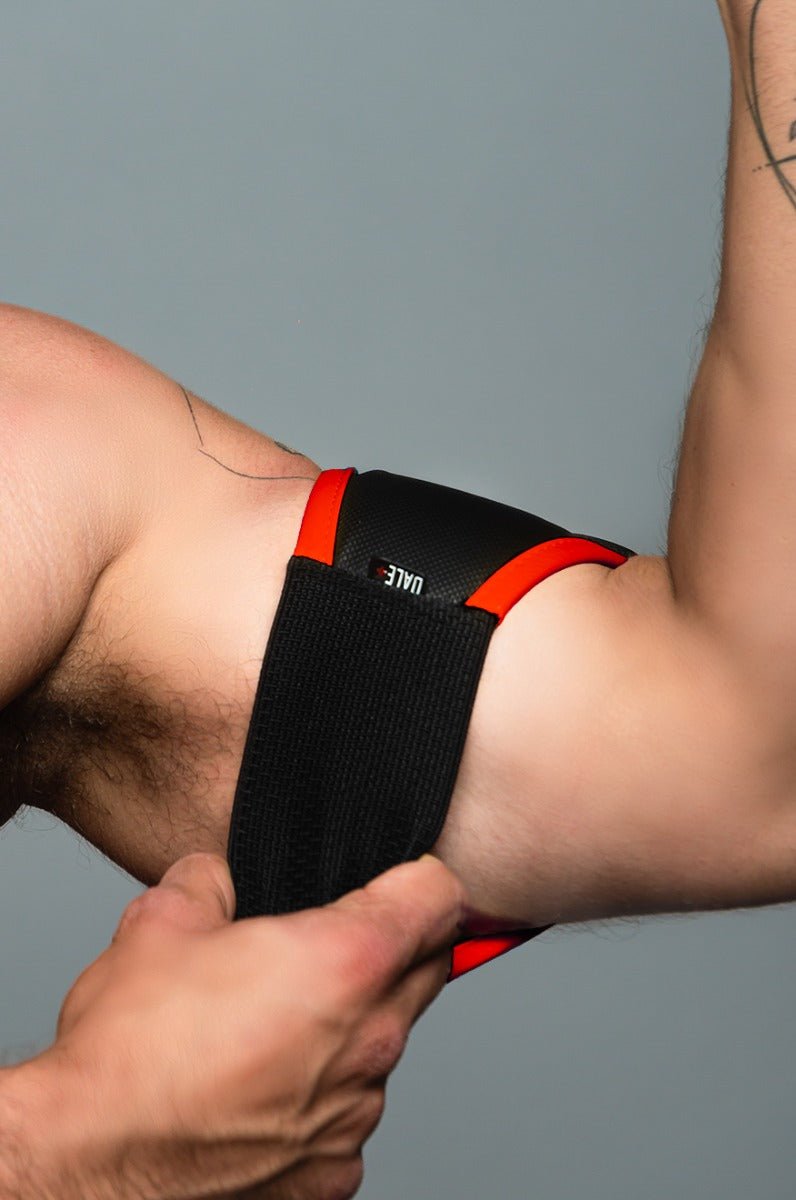 Dale Mas Biker + Bicep Bag Black Red