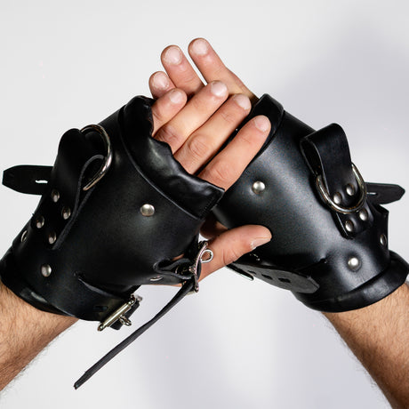 ruff GEAR Four Buckle Suspension Cuffs