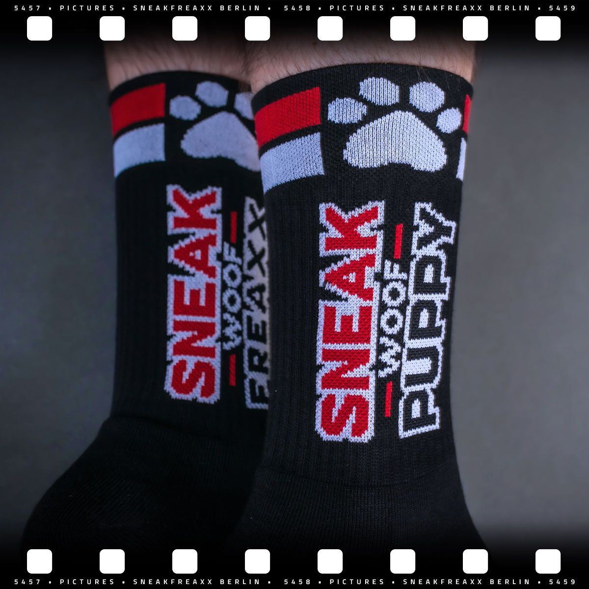 SNEAKFREAXX Woof Puppy Socks Black Red
