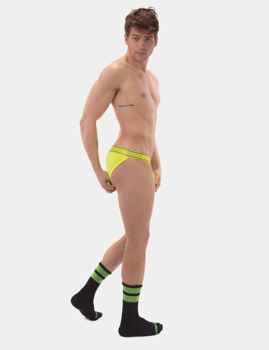 Barcode Berlin Brief Tijure Neon Green