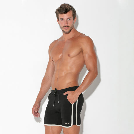 Code 22 Focus Short Black