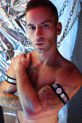 Breedwell Illuminator Armbands Holo