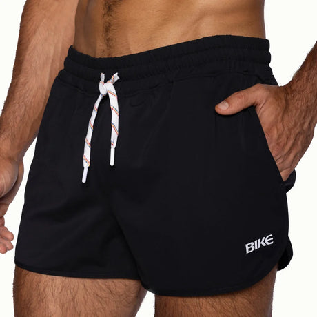 BIKE Track Short Black