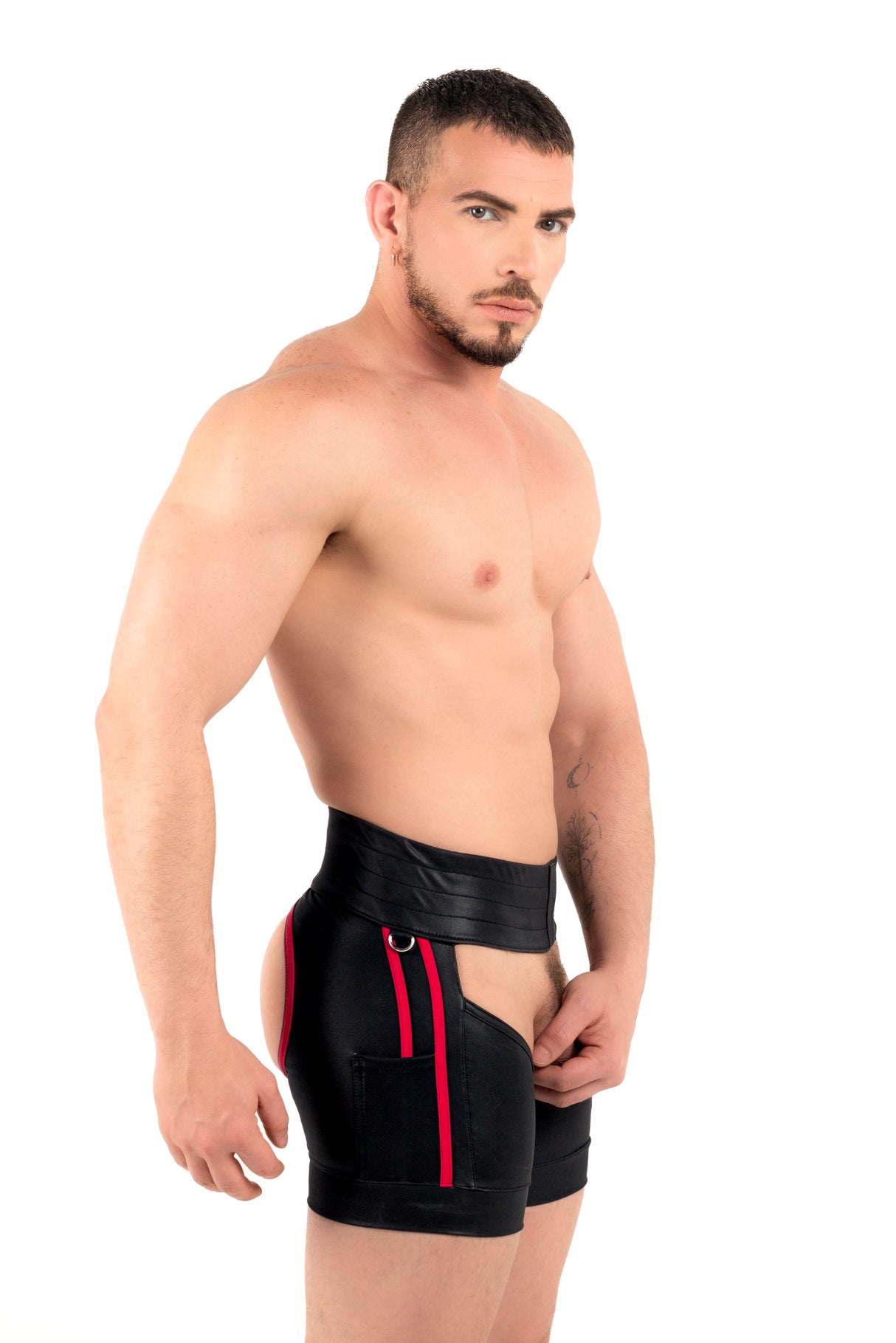 ROK Kinky Chap Short Black Red