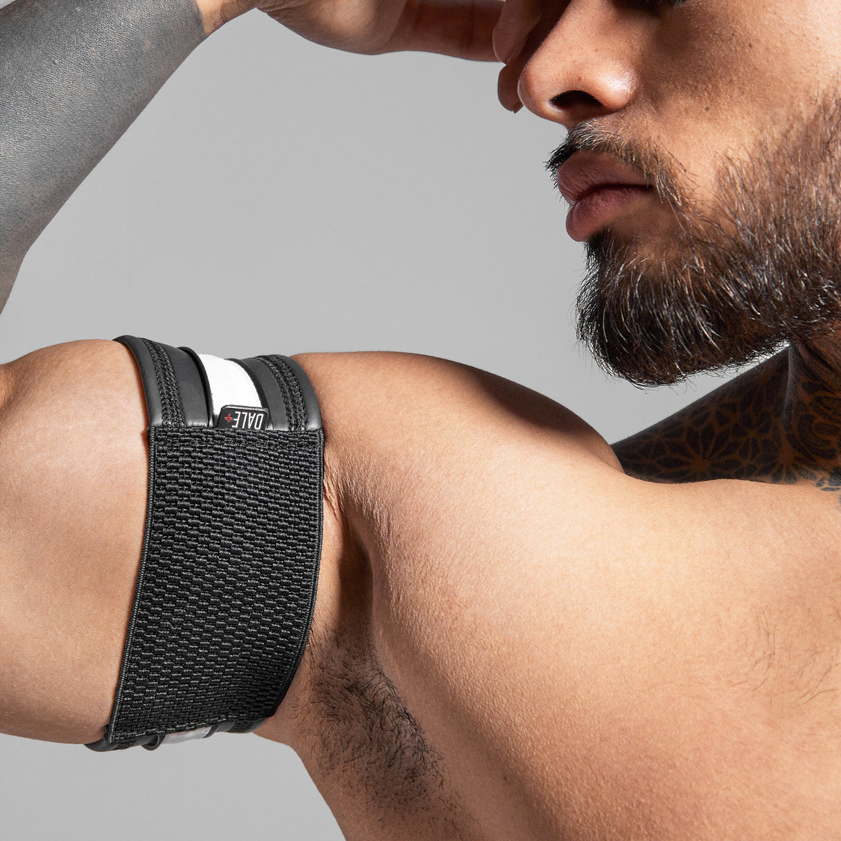 Dale Mas Smooth Skin Neoprene Bicep Strap Wide Black White