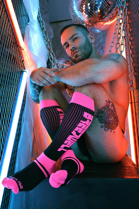 Breedwell Eternity Socks Neon Pink - FETCH