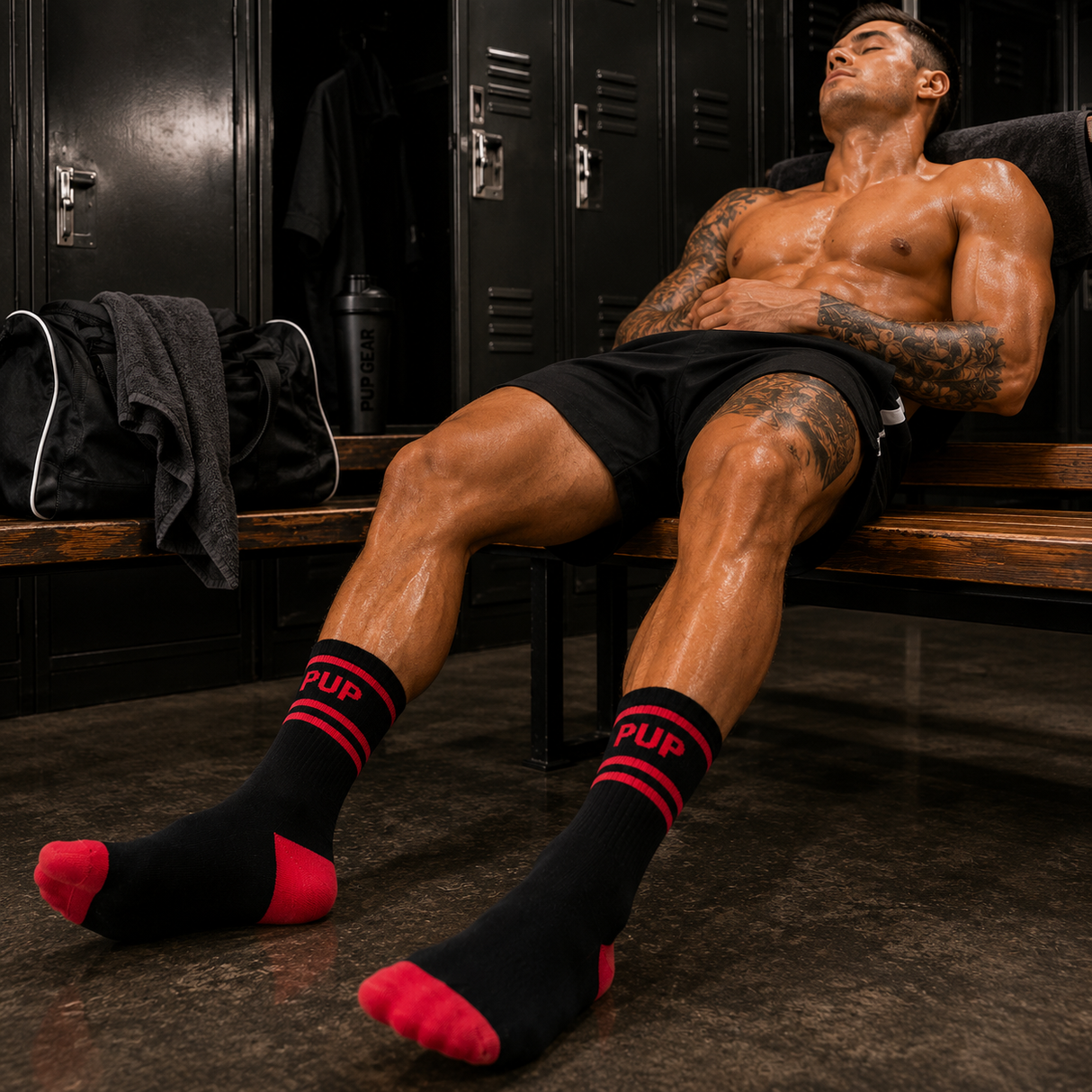 ruff GEAR Crew Socks PUP Black Red